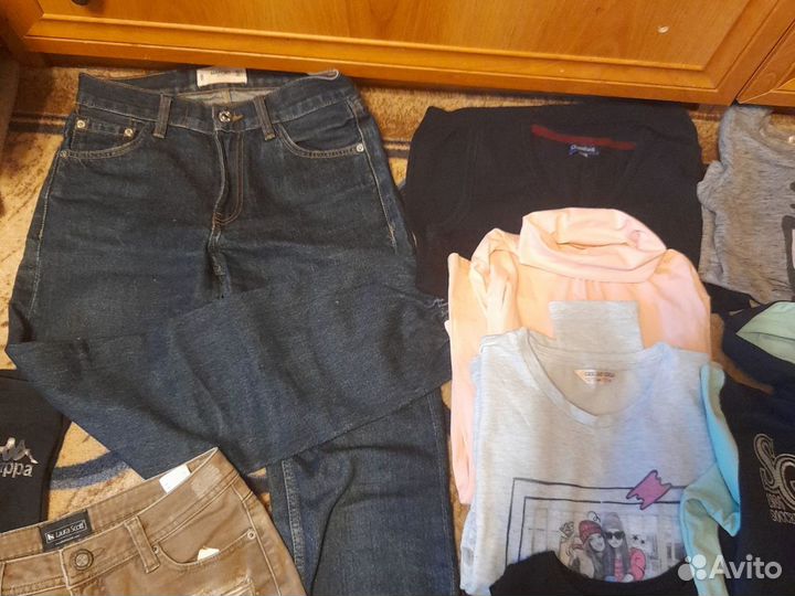 Одежда для девочки 10-12 лет
