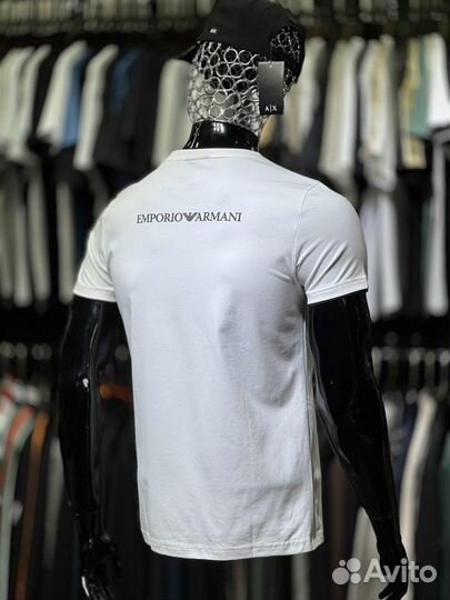 Футболка Emporio Armani