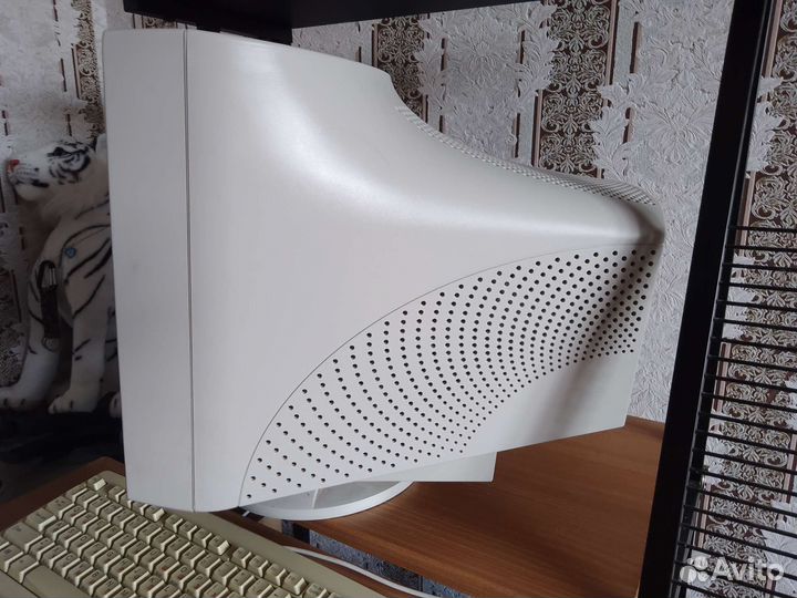 CRT Монитор Samsung 120Hz