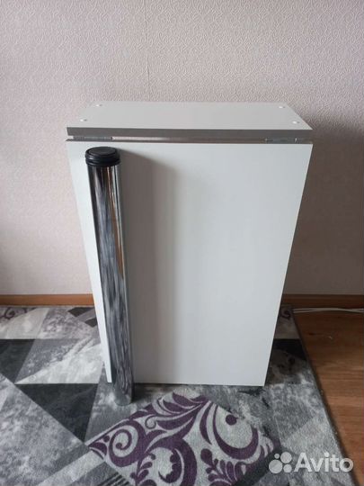 Стол для маникюра складной