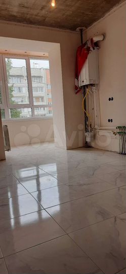2-к. квартира, 60 м², 2/9 эт.
