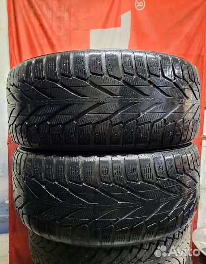 Nokian Tyres NRV 255/55 R18 107VR