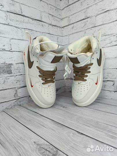 Кроссовки женские зимние с мехом Nike air force 1