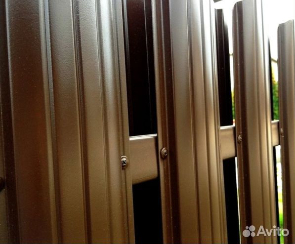 Штакетник металлический, в наличии и под заказ