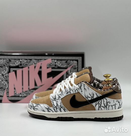 Кроссовки Nike SB Dunk Low Travis Scott