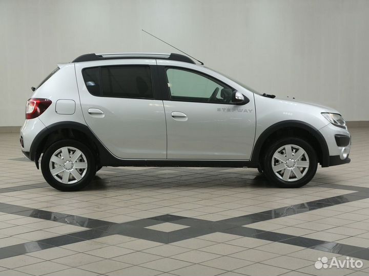 Renault Sandero Stepway 1.6 МТ, 2016, 95 000 км