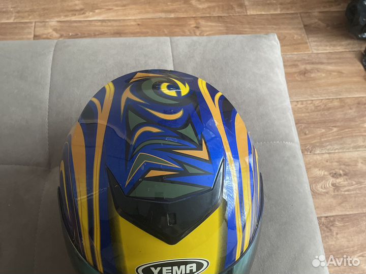 Шлем yema