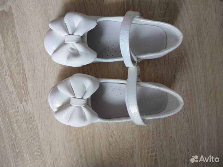 Туфли для девочки 27 размер