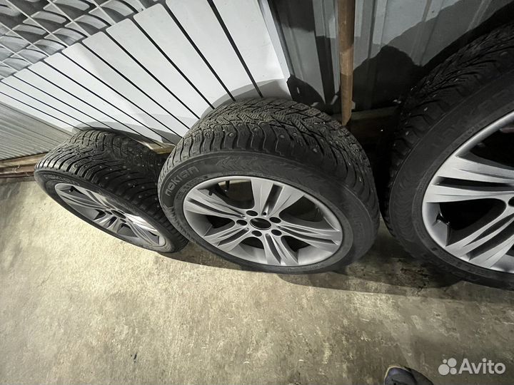 Nokian Tyres Hakkapeliitta 8 225/50 R17 98