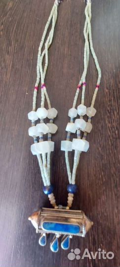 Ожерелья