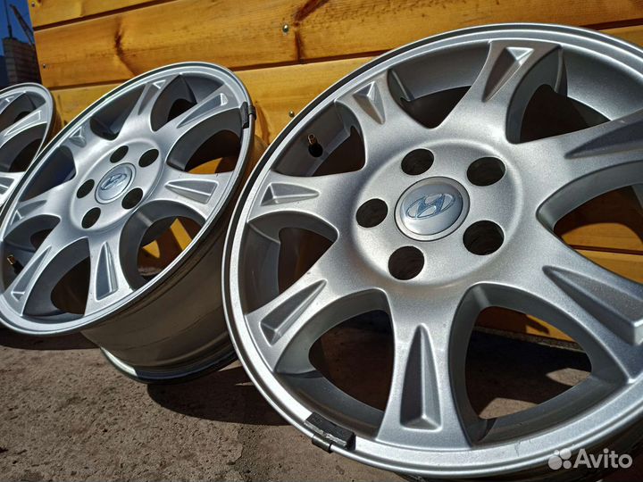 Комплект Литых Дисков R-16 5*114,3