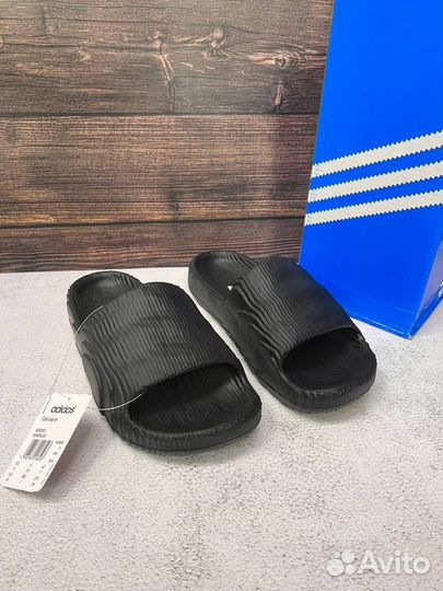 Тапки Adidas Adilette