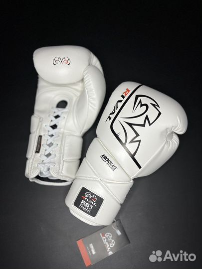 Боксерские перчатки Rival