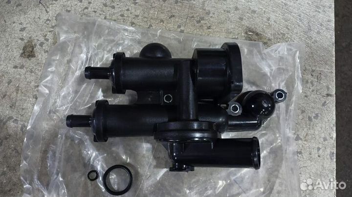 Корпус термостата dodge Caliber jeep Compas