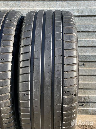 Michelin Pilot Sport 5 235/45 R18 98Y