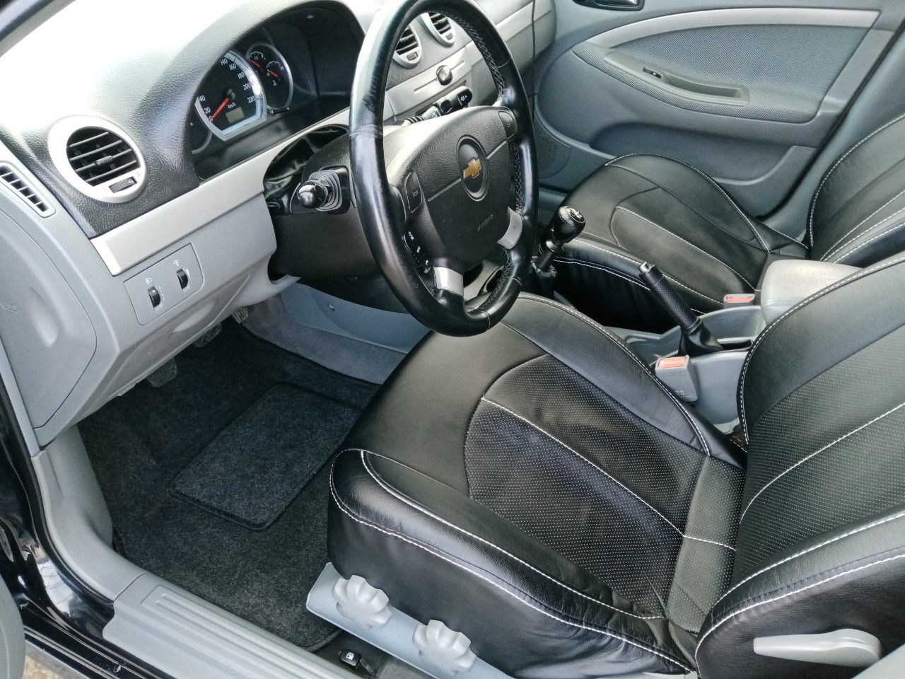 Chevrolet Lacetti: фото владельца