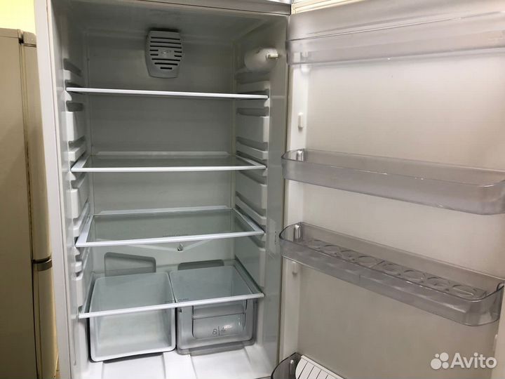 Холодильник бу ariston с гарантией и доставкой