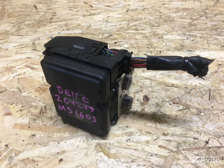 Блок abs Mercedes-Benz W204