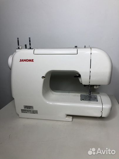 Швейная машина Janome 2049S