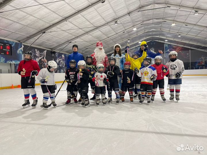 Тренер по катанию на коньках