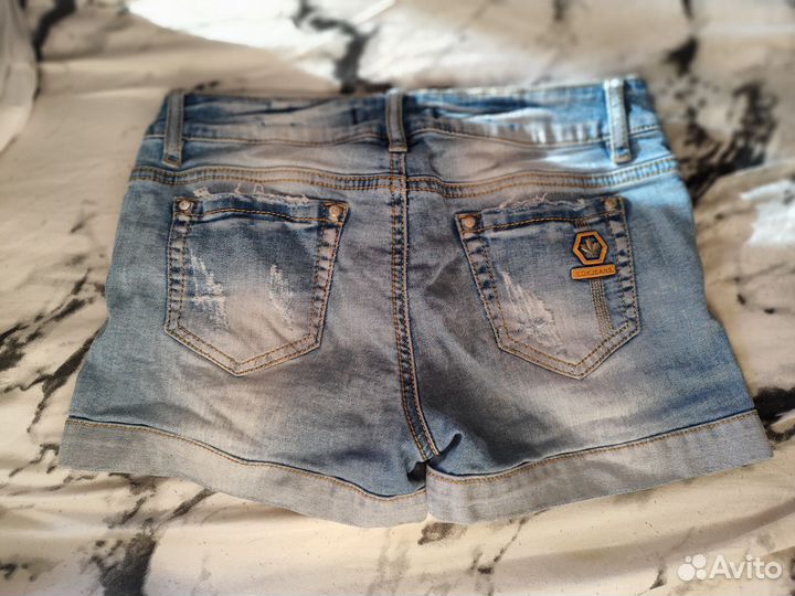 Джинсовые шорты