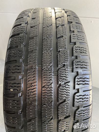 Kumho I'Zen KW27 215/55 R17 98V