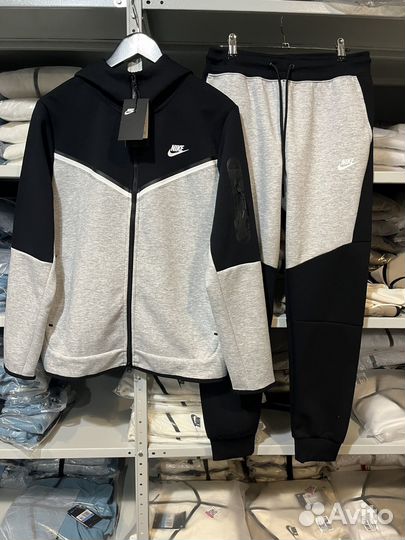 Костюм Nike Tech Fleece черный серый