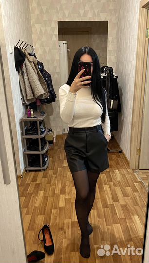 Кожаные шорты