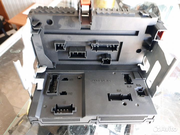 Блок предохронителей SAM задний мерседес W221