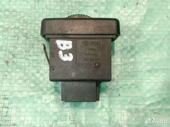 Кнопка корректора фар Volkswagen Passat B3