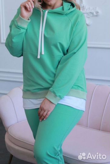 Спортивный костюм женский 68р