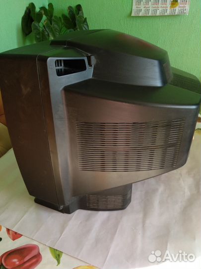 Телевизор LG б/у - отличное состояние