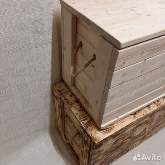 Сундук,банкетка (деревянный большой)