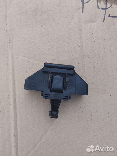 Замок крышки багажника Renault Logan 2