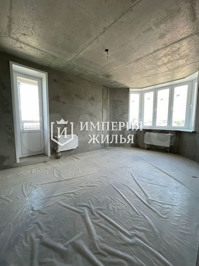 3-к. квартира, 83 м², 13/19 эт.
