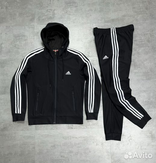 Спортивный костюм adidas