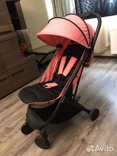 Прогулочная коляска hauck Swift