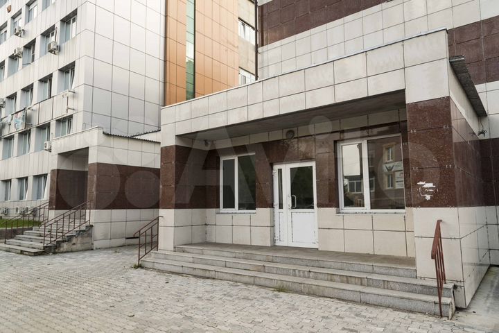 Продам нежилое 5 этажное здание с видом на Китай