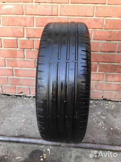 Continental ContiPremiumContact 5 215/60 R16