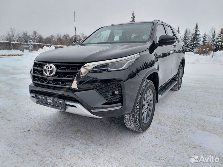 Toyota Fortuner 2.8 AT, 2022, 24 км