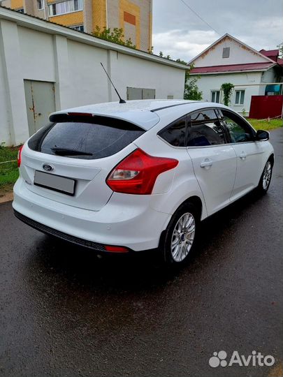 Ford Focus 1.6 AMT, 2011, 130 500 км