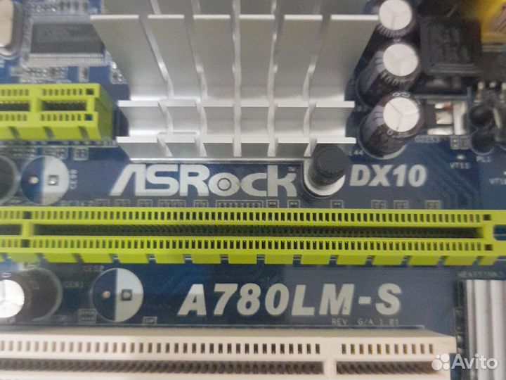 Материнская плата с блоком питания и охлаждение