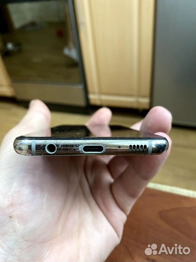 Продам Samsung Galaxy S10e 6/128 Gb