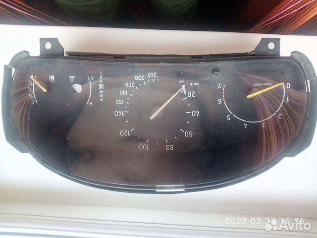 Панель приборов