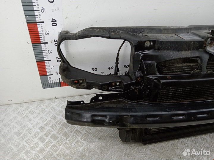 Панель передняя (телевизор) для Volkswagen Golf 4
