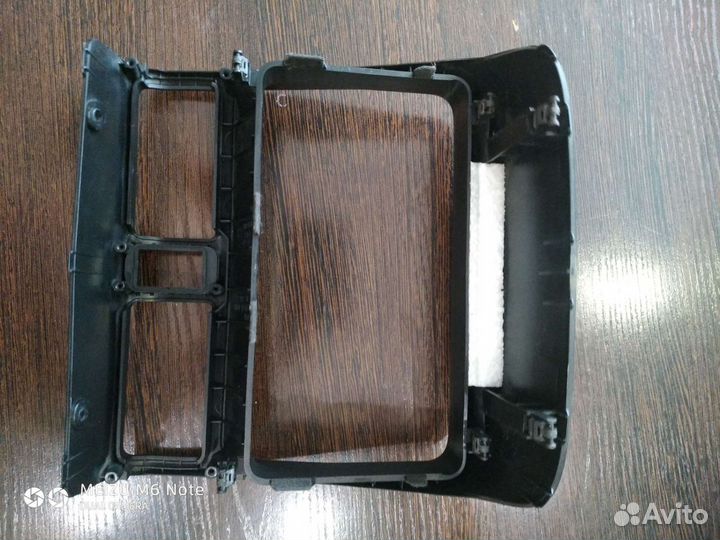 Рамка магнитолы cr-v 2 поколения (с навигацией)