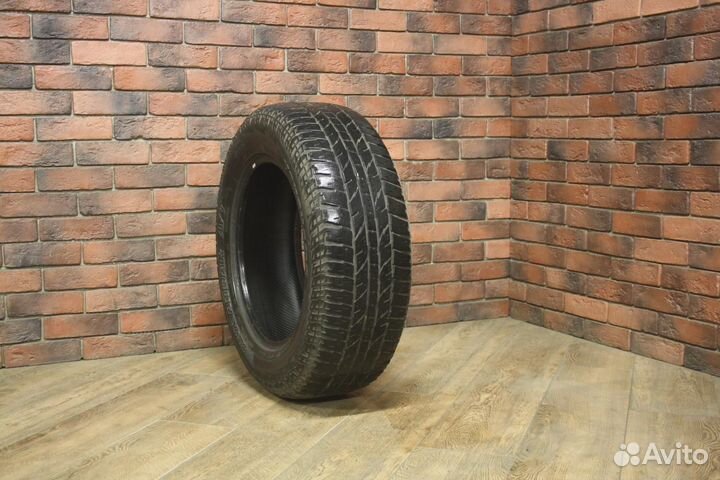 Yokohama Geolandar A/T G015 235/65 R17