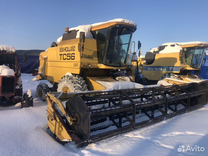 Комбайн New Holland TC 56, 2000