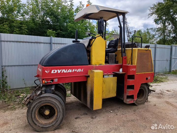 Дорожный каток Dynapac CP132, 2000