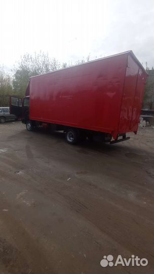 Mercedes-Benz 709D, 1990